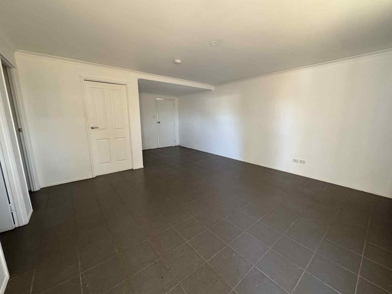3/4 Suttor Street, Nebo