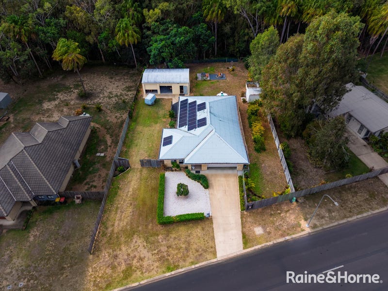 40 Malvern Drive, Moore Park Beach