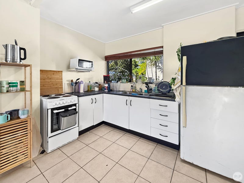 2/68 Primrose Street, Belgian Gardens