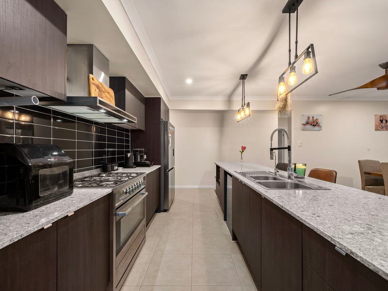75 Condamine Drive, Fernvale