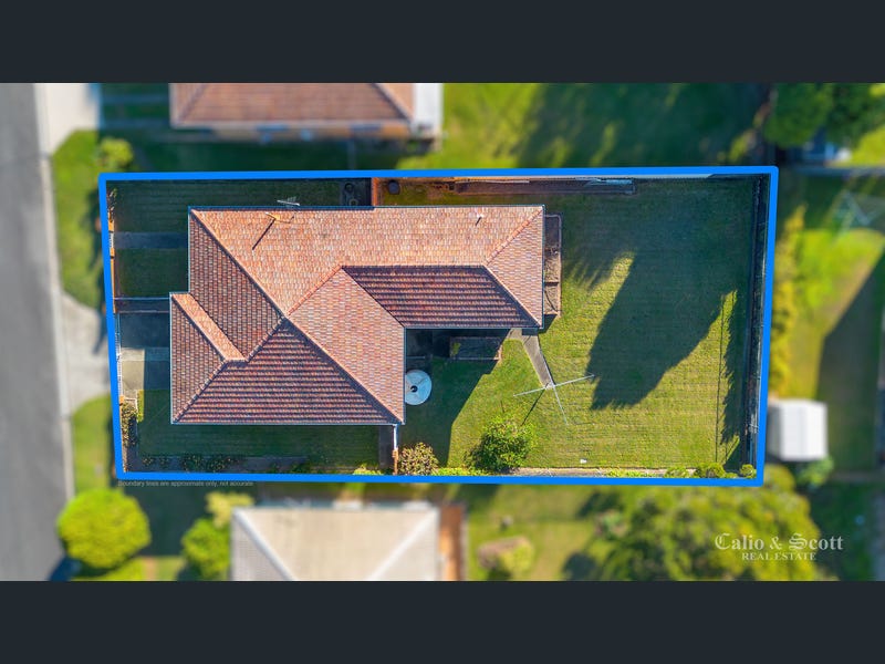 23 Graymond Street, Chermside West