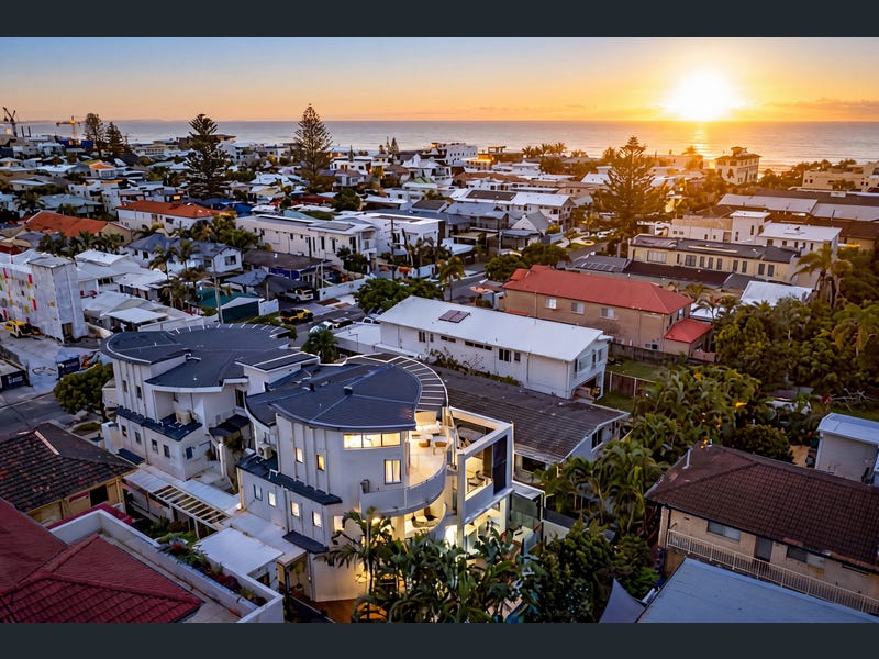 2/44 Tamborine Street, Mermaid Beach