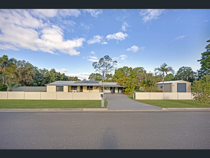 8 Barklya Court, Benaraby