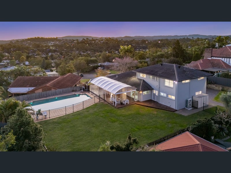 19 Buscall Court, Sinnamon Park