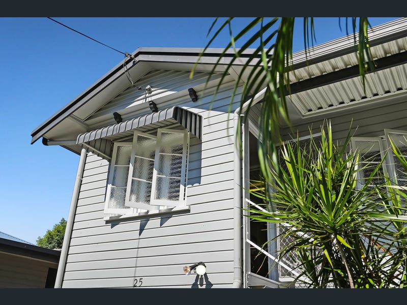 25 Lily Street, Cairns North
