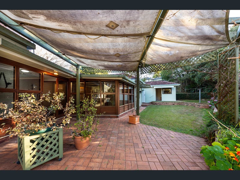 13 Cottesloe Street, East Toowoomba