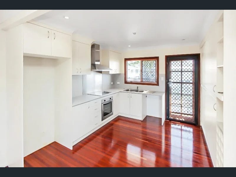 9 Rhodes Street, Heatley