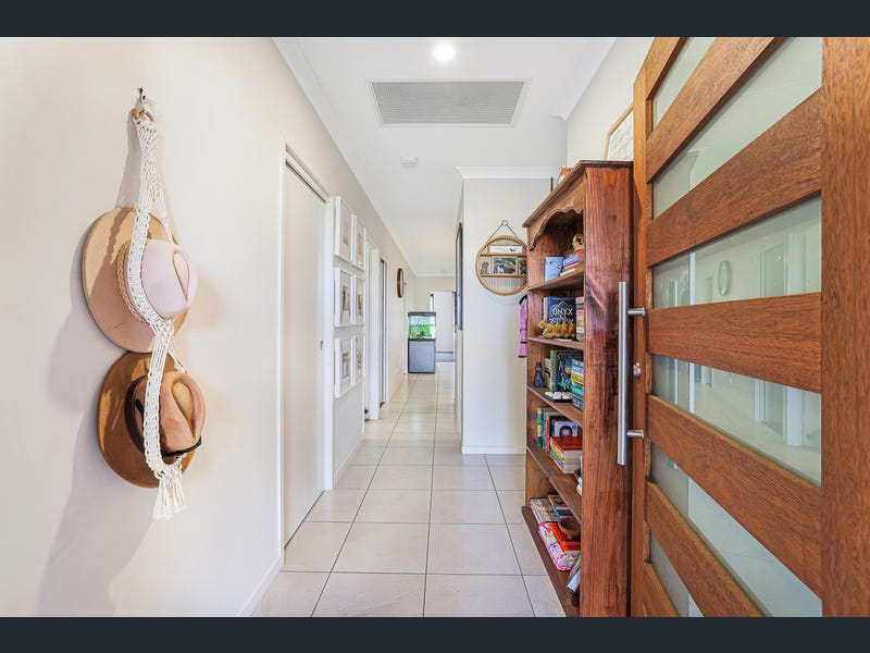 8 Ragusa Way, Ashfield