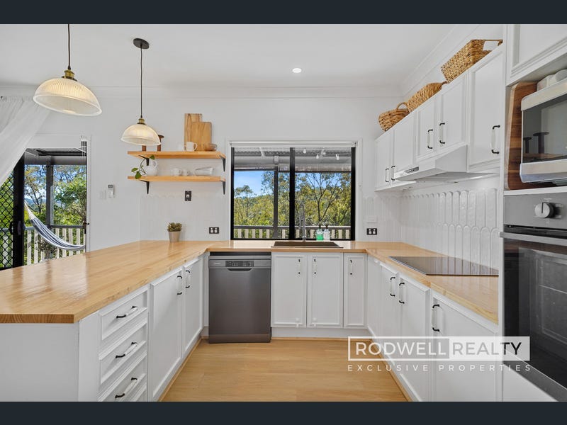 80-82 Boomerang Drive, Kooralbyn