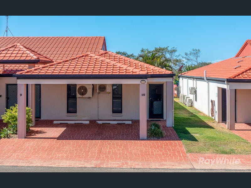 10/1 Pebble Beach Drive, Coral Cove