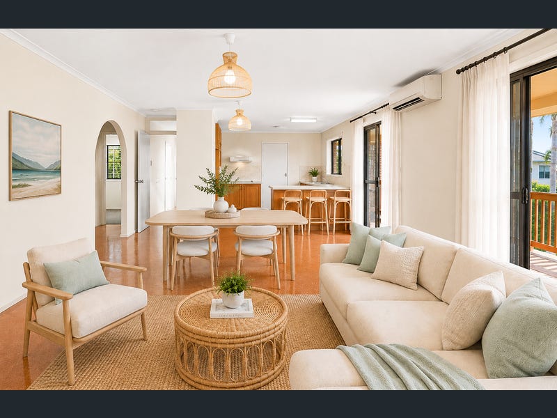 86 The Esplanade, Grasstree Beach