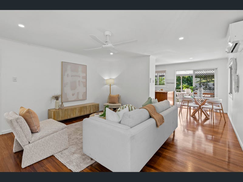 43 Kumbari Crescent, Mitchelton
