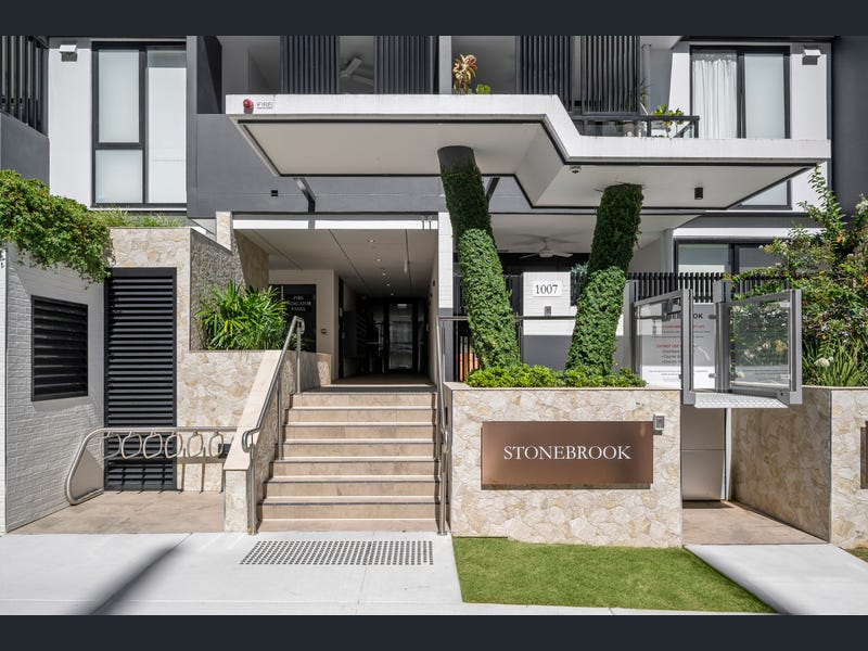 1201/10 Flora Street, Stones Corner