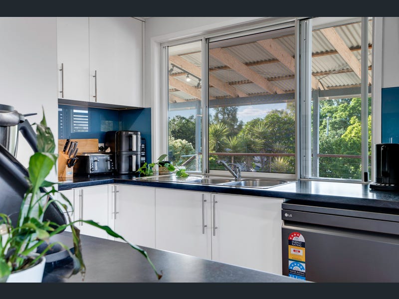 17 Thornburgh Street, Oxley