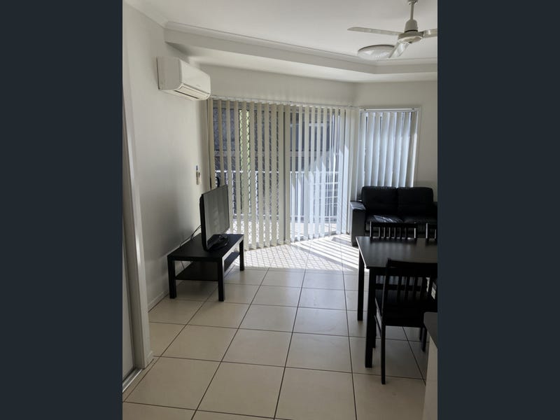 10/15 Bacon Street, Moranbah