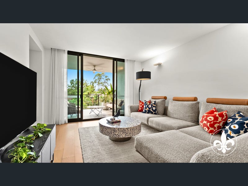 306/68 Sir Fred Schonell Drive, St Lucia