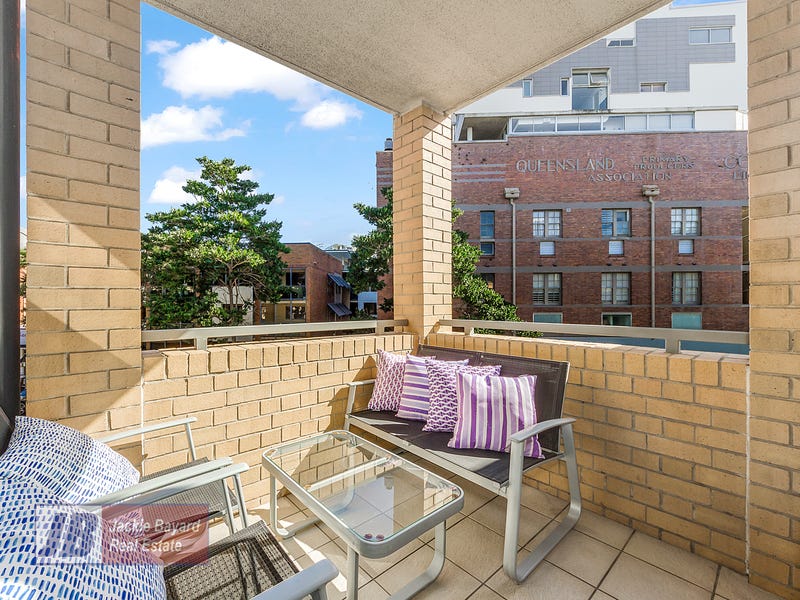 Unit 39/139 Commercial Road, Teneriffe