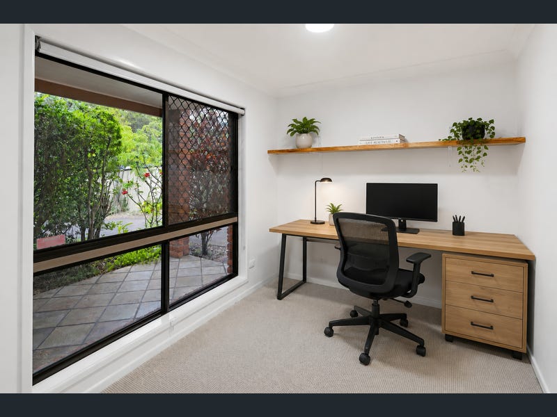 1 Bundoran Close, Westlake