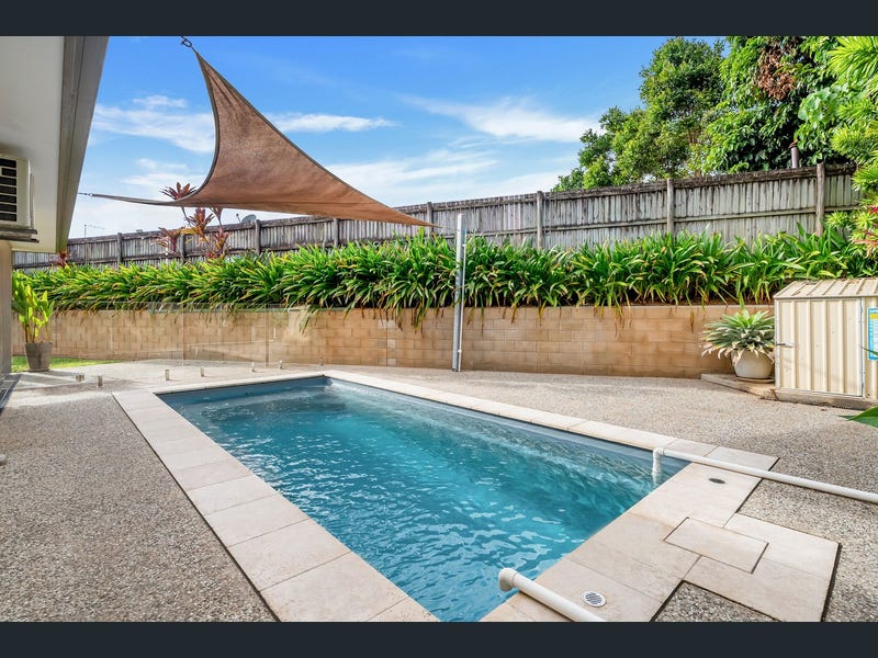36 Slipper Street, Edmonton