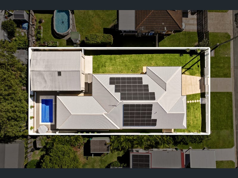 65 Shields Street, Redcliffe
