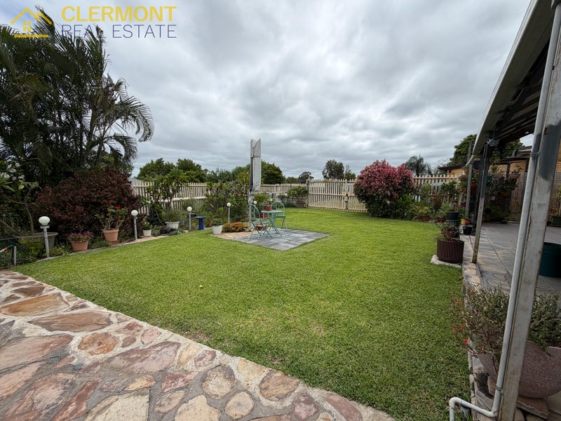 16 Blamey Street, Clermont