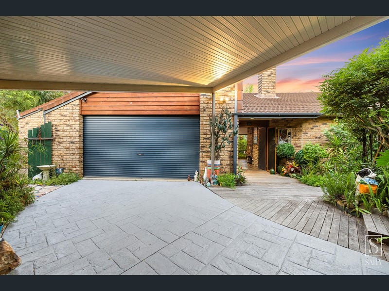 4 Kenny Court, Mount Ommaney