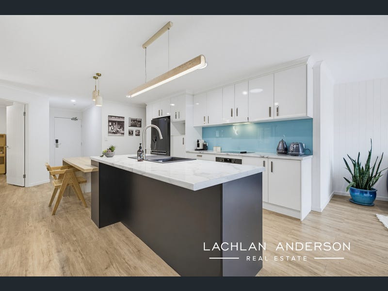 1010/36 Browning Boulevard, Battery Hill