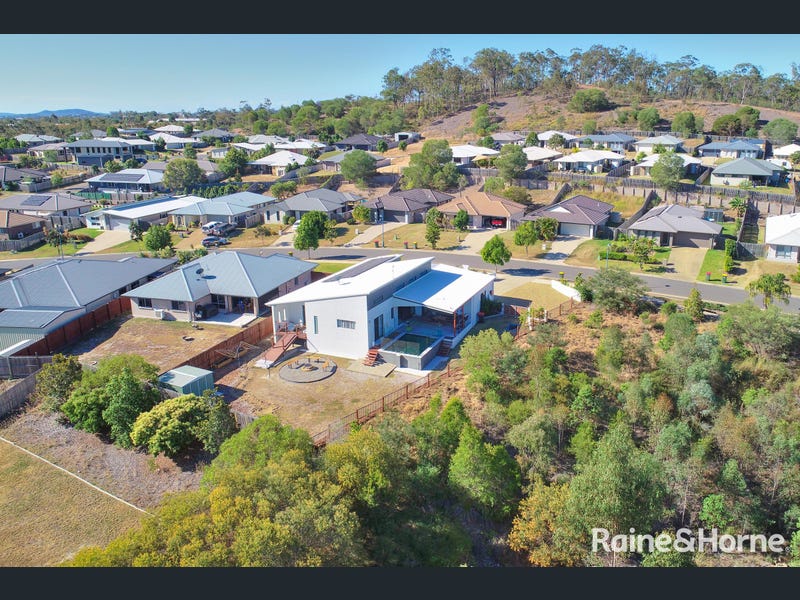 30 Peter Corones Drive, Kirkwood