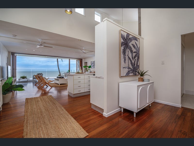 8 Hibiscus Lane, Holloways Beach