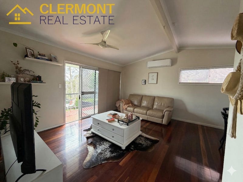 8 Palmer Court, Clermont