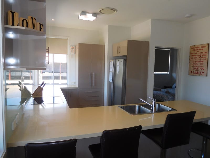 1/17 Barramundi Drive St, Woodgate