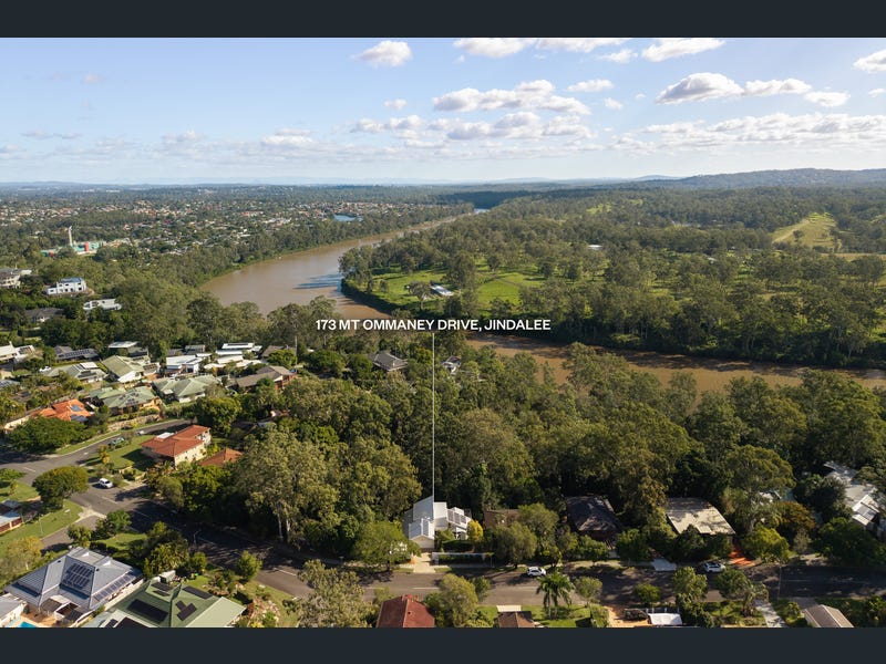 173 Mount Ommaney Drive, Jindalee