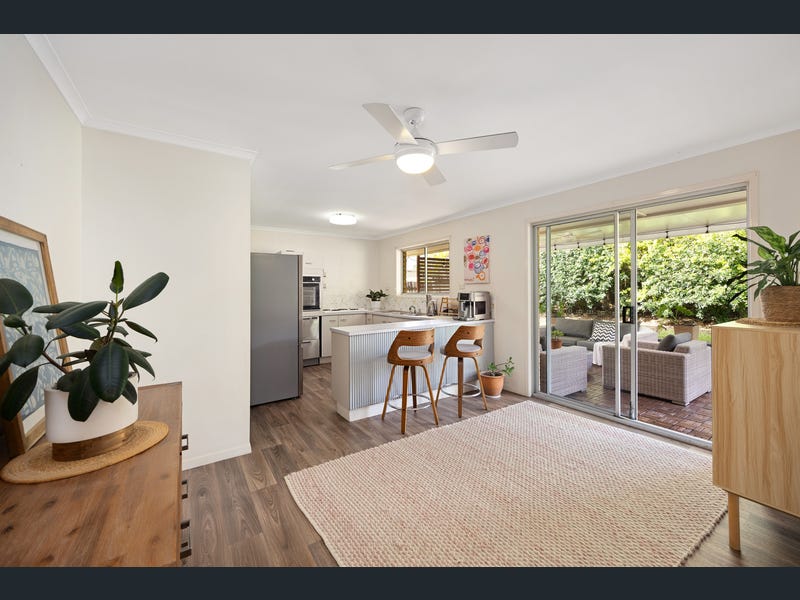22 Hermitage Street, Keperra