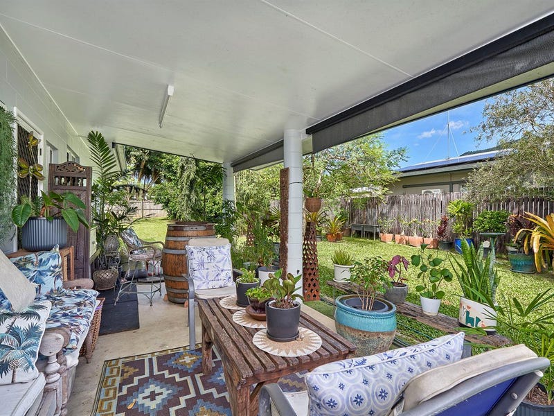 63 Sidlaw Street, Smithfield