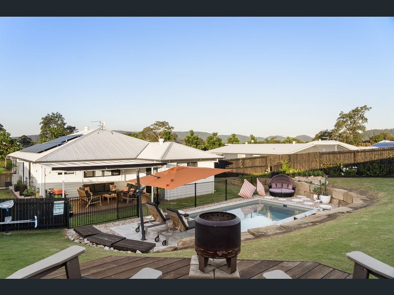 11 Edward Place, Kenilworth