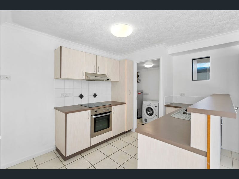17/66 University Drive, Meadowbrook