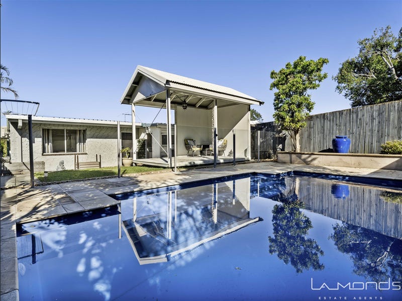 3 Raeburn Street, Manly