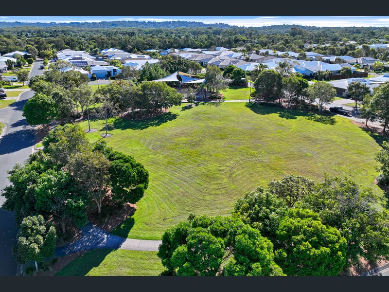 4 Hillsborough Circuit, Mountain Creek
