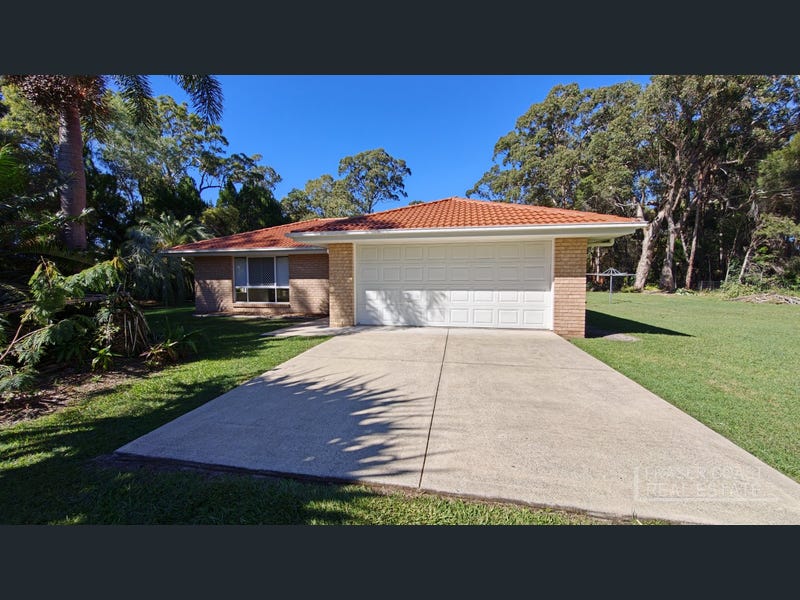 22 Livistonia Drive, Poona
