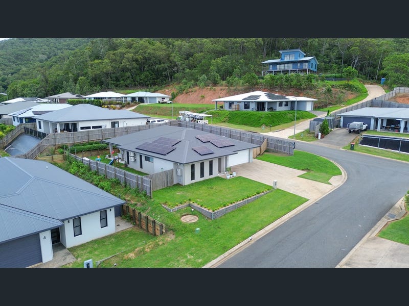 2 Maggie Close, Gordonvale