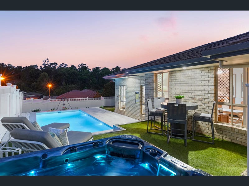 21 Aristotle Avenue, Augustine Heights