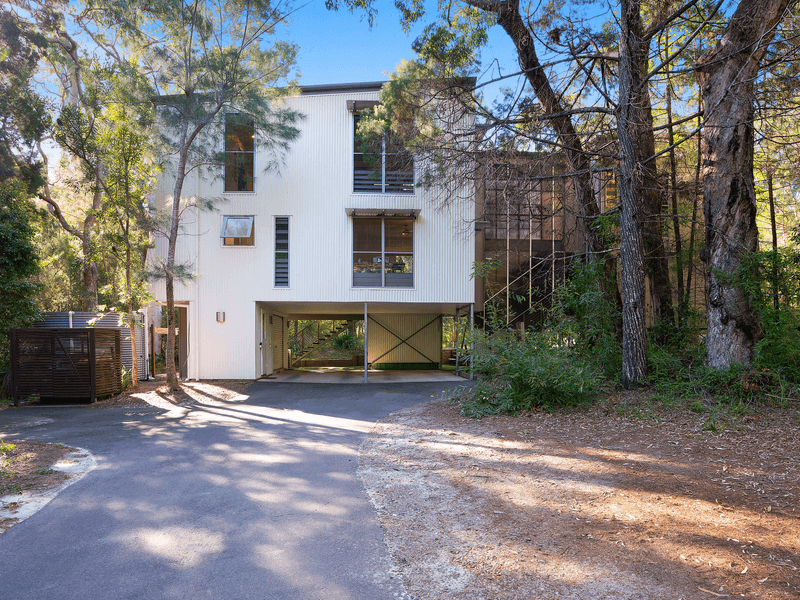40/90 Beach Road, Noosa North Shore