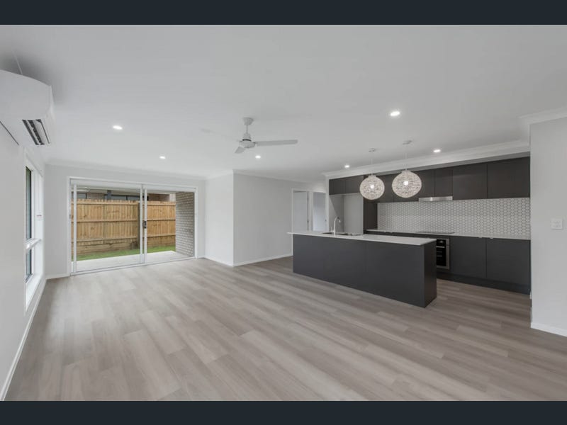 2 Juniper Street, Logan Reserve