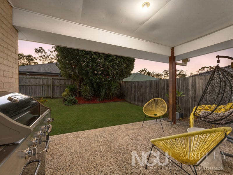 18 Faustina Close, Augustine Heights