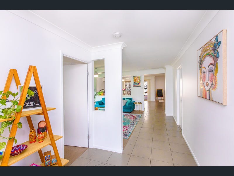 256 Universal Street, Oxenford