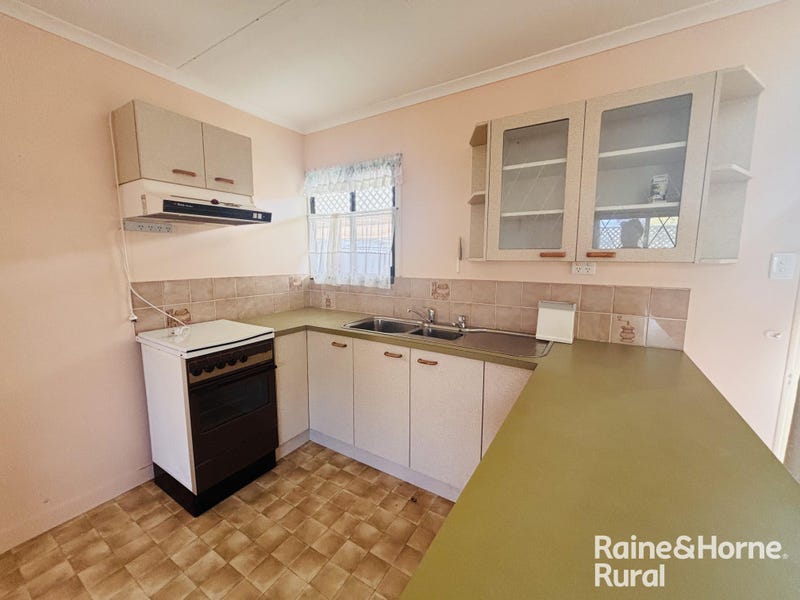 11 High Street, Wallumbilla