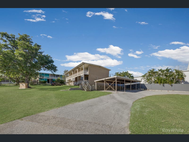 1/4 Wenitong Street, West Gladstone