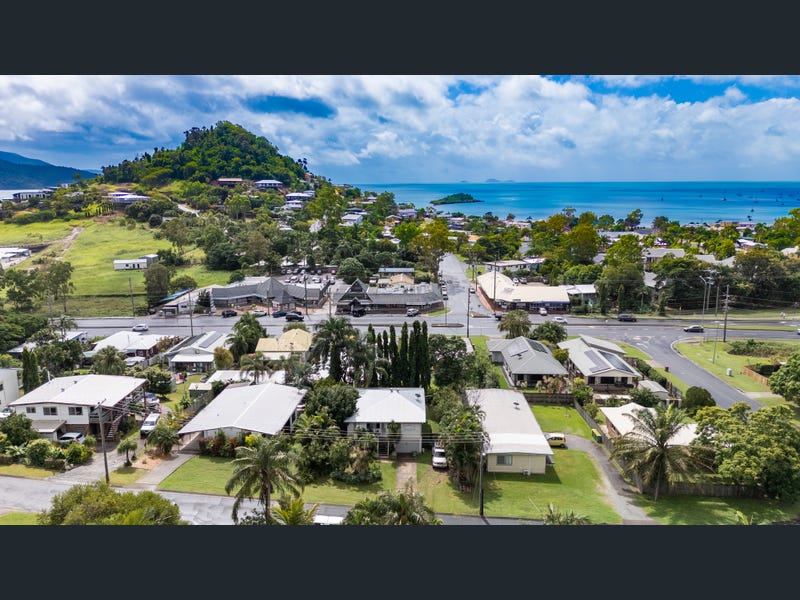 15 Balaka Street, Cannonvale