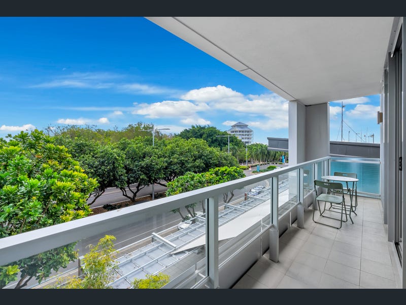 328/1 Marlin Parade, Cairns City