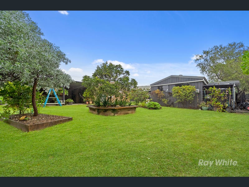 29 Passerine Drive, Rochedale South